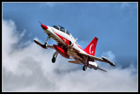 Canadair NF-5B, Turkey Air Force, Turkish Stars, přílet na Dny NATO 2013